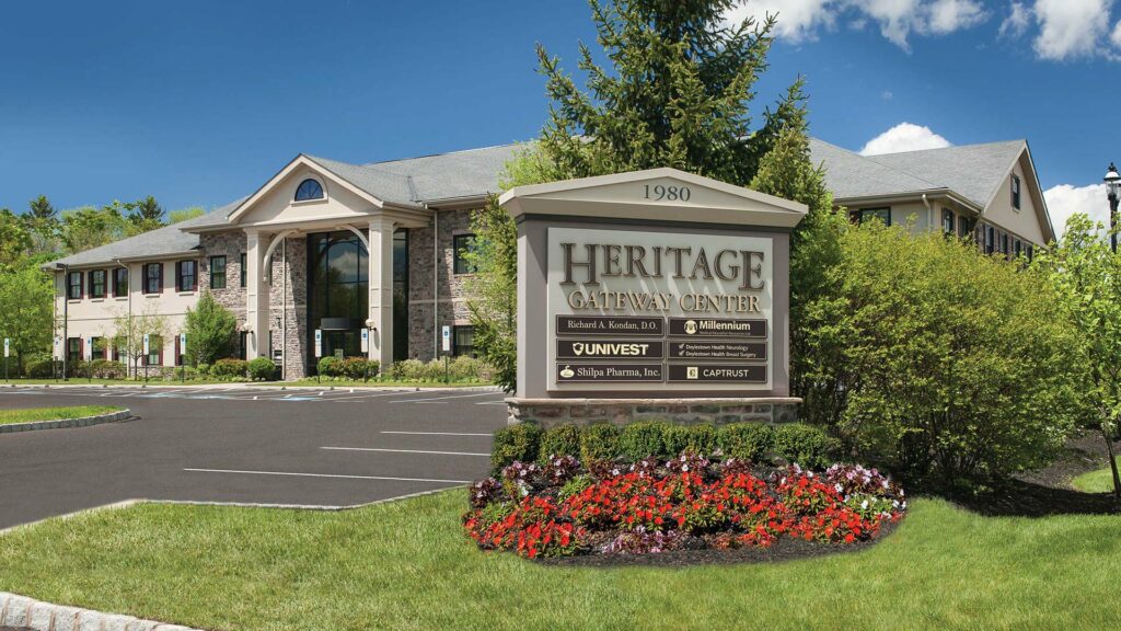 Heritage Gateway Center - Property exterior with sign